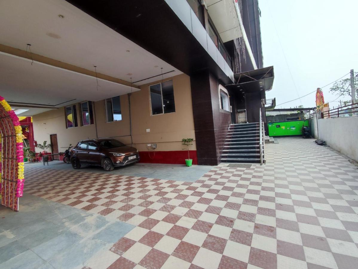 Hotel Kanha Shyam Madhubani Extérieur photo