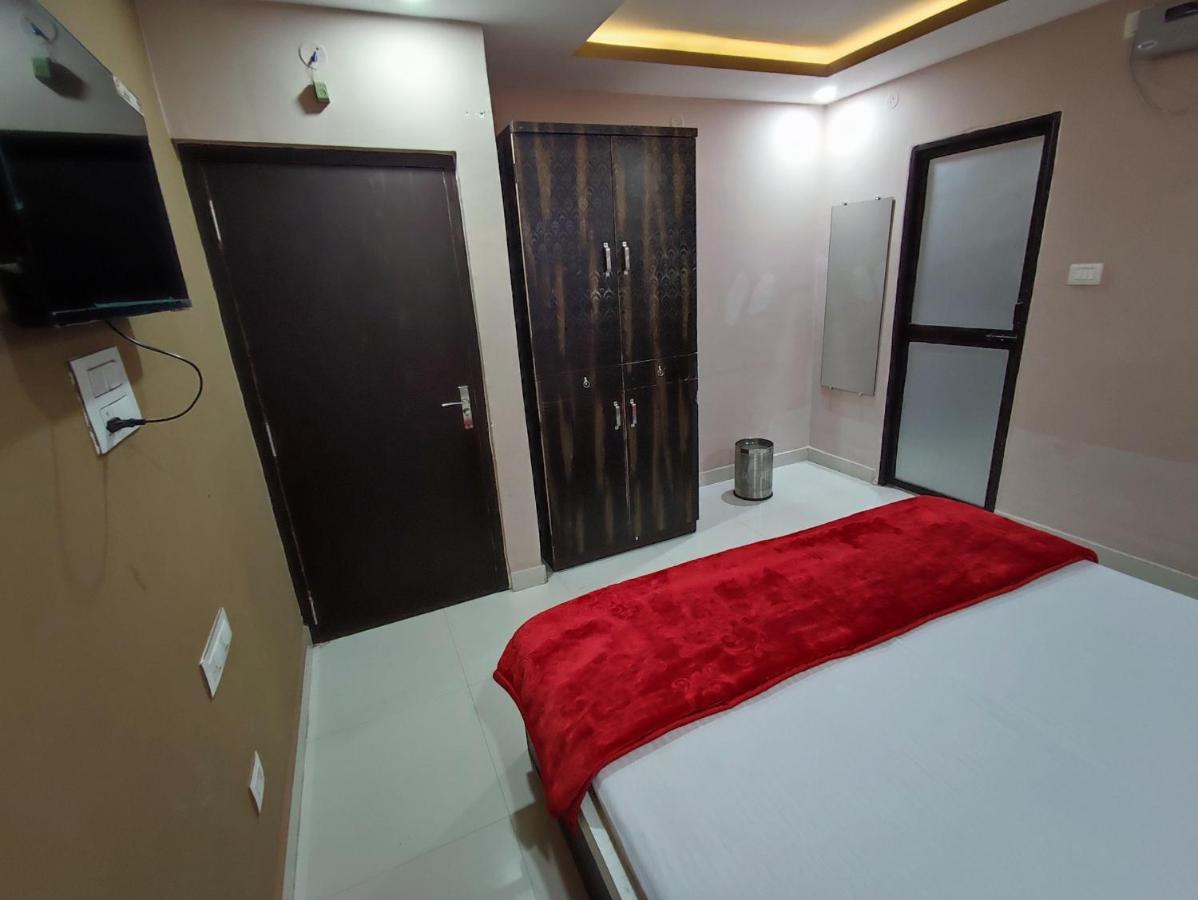 Hotel Kanha Shyam Madhubani Extérieur photo