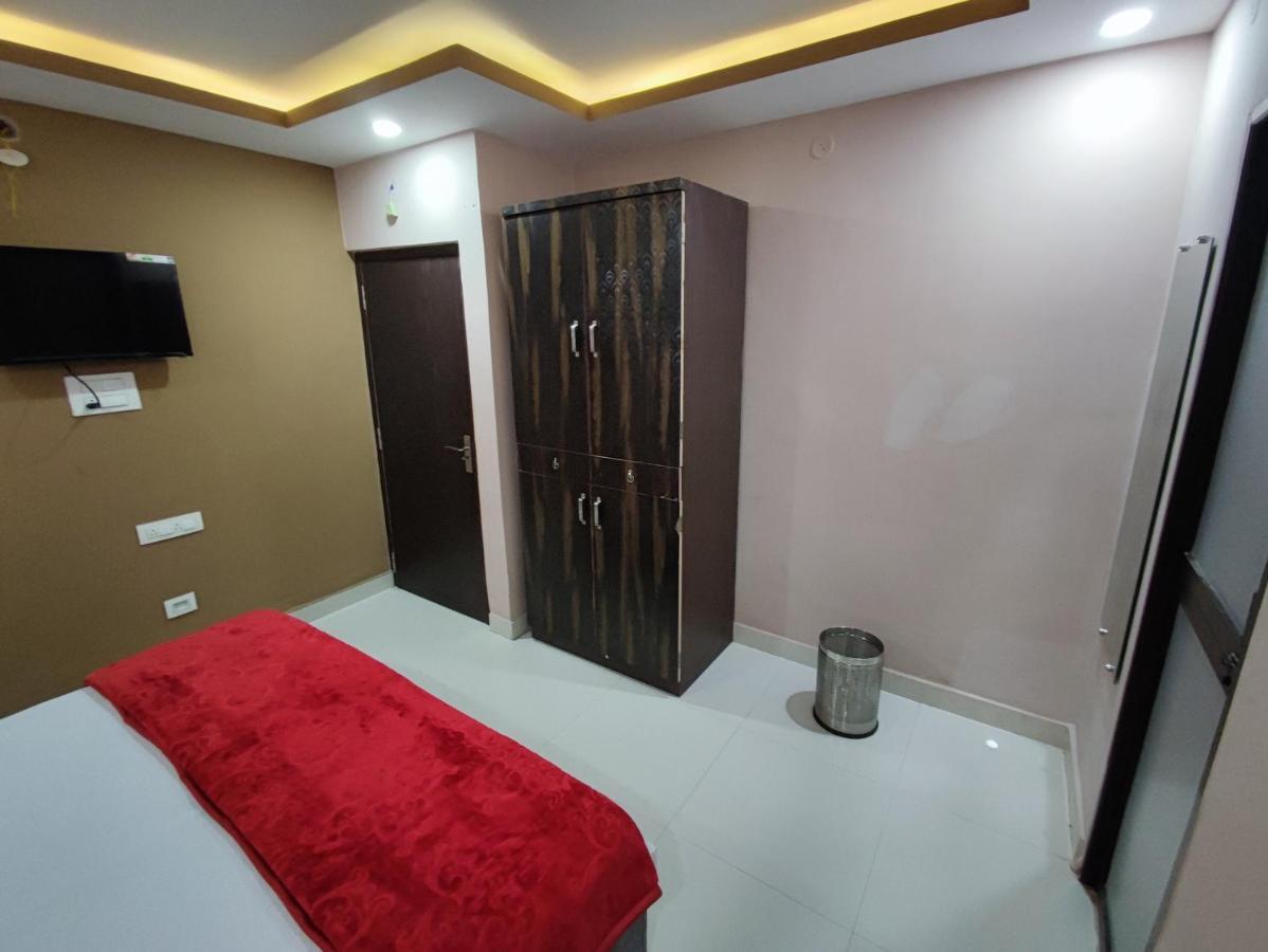 Hotel Kanha Shyam Madhubani Extérieur photo