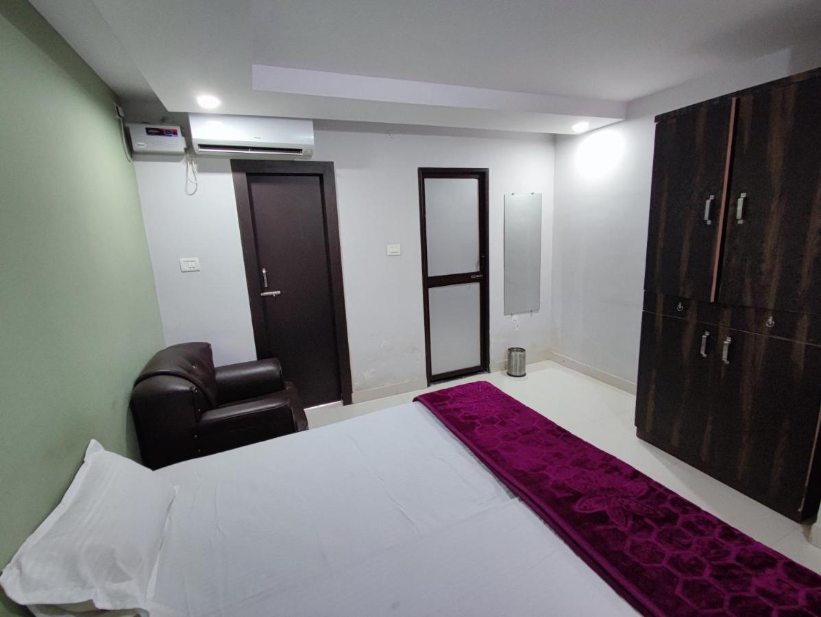 Hotel Kanha Shyam Madhubani Extérieur photo