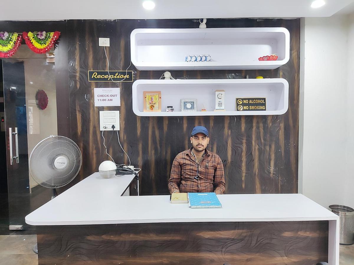 Hotel Kanha Shyam Madhubani Extérieur photo