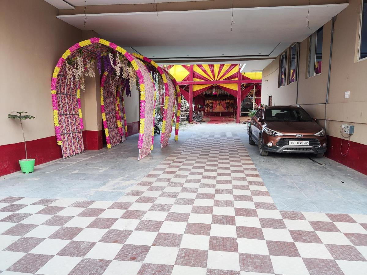 Hotel Kanha Shyam Madhubani Extérieur photo